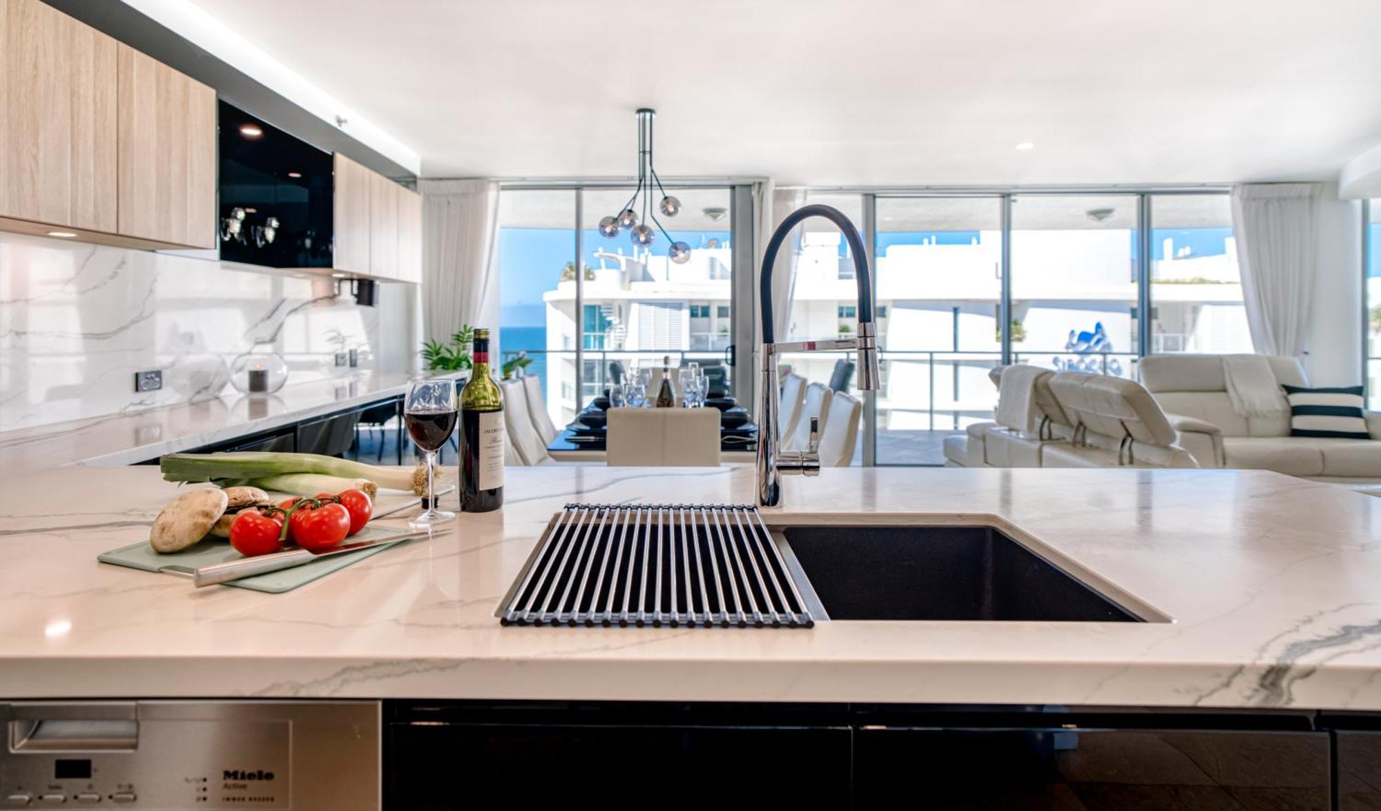 Cilento Mooloolaba Aparthotel Екстериор снимка